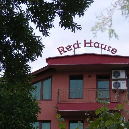 Red House Family 라브다