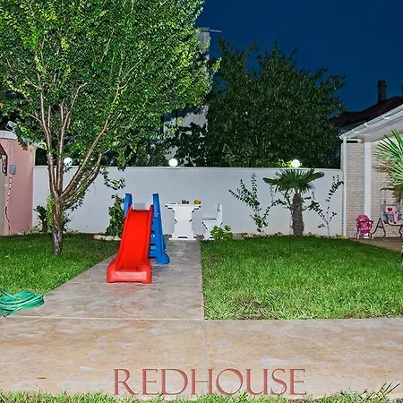 Red House Family * 라브다